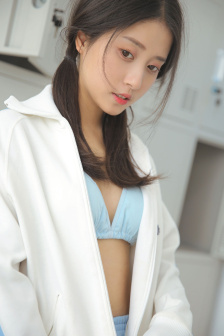 女生最想男生吻哪里